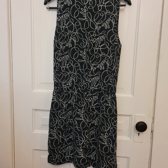 💰DRESS SALE: BUY ONE GET ONE FREE. Banana Republic Black & White dress. Sz 10. - Picture 2 of 4
